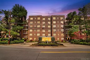 1111 Midland Ave, Bronxville, NY 10708 - Photo 19