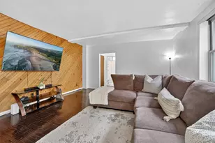 1111 Midland Ave, Bronxville, NY 10708 - Photo 5