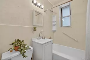1111 Midland Ave, Bronxville, NY 10708 - Photo 13
