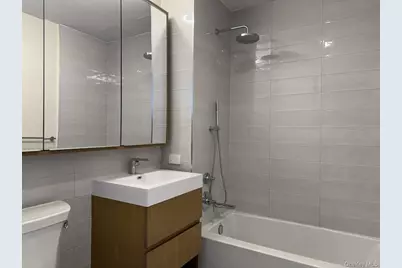 131-02B 40th Road #9O, Flushing, NY 11354 - Photo 9