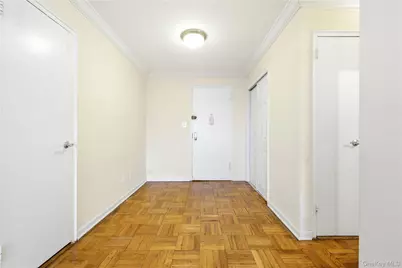 67-50 Thornton Place #1F, Forest Hills, NY 11375 - Photo 7