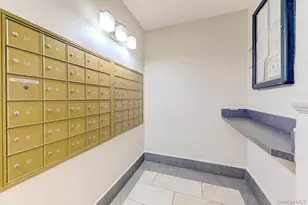 67-50 Thornton Pl, Forest Hills, NY 11375 - Photo 5