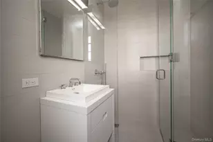 100 Ardsley Ave W, Irvington, NY 10533 - Photo 21