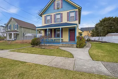 155 Smith Avenue, Islip, NY 11751 - Photo 3