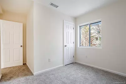 491 Ilyssa Way, New York, NY 10312 - Photo 21