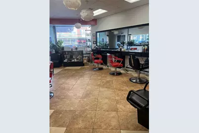 22268 Braddock Avenue, Queens Village, NY 11428 - Photo 13