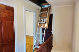 1813 Willow Ln, Bronx, NY 10461 - Photo 13