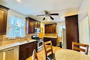 1813 Willow Ln, Bronx, NY 10461 - Photo 11