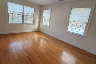 4 Lloyd Point Dr, Lloyd Harbor, NY 11743 - Photo 9