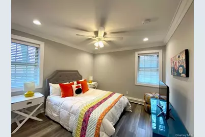 93 Carole Court Carole Anex #4B, Massapequa, NY 11758 - Photo 9