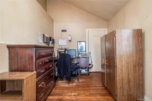 882 Ocean St, Baldwin, NY 11510 - Photo 9