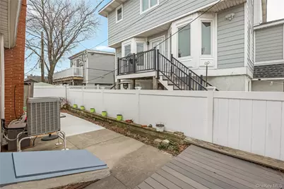 27 June Walk, Long Beach, NY 11561 - Photo 17