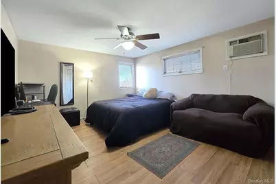 5 South Lane, Levittown, NY 11756 - Photo 13