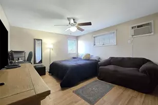 5 South Ln, Levittown, NY 11756 - Photo 13