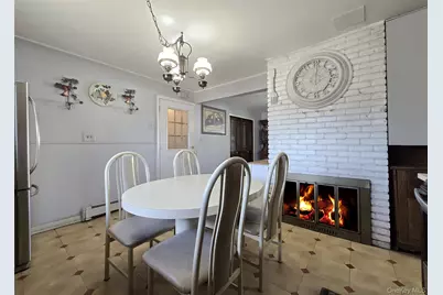 5 South Lane, Levittown, NY 11756 - Photo 3