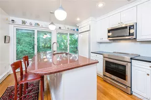 160 Hampshire Rd, Bronxville, NY 10708 - Photo 17