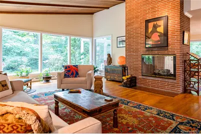 160 Hampshire Road, Bronxville, NY 10708 - Photo 9