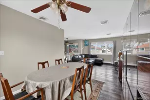 41 N Kings Ave, Lindenhurst, NY 11757 - Photo 9