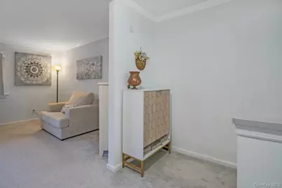 590 Bedford Road #2, Pleasantville, NY 10570 - Photo 9