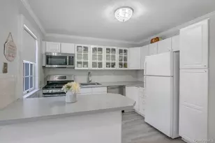 590 Bedford Rd, Pleasantville, NY 10570 - Photo 15