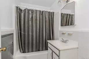 3515 Henry Hudson Pkwy, Bronx, NY 10463 - Photo 13