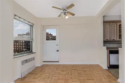 3515 Henry Hudson Parkway #5G, Bronx, NY 10463 - Photo 3