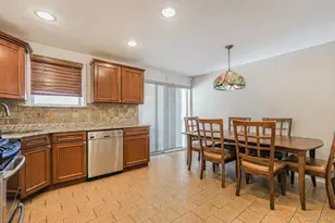 8886 16th Ave, Brooklyn, NY 11214 - Photo 5