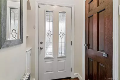 9 Clinton Street, Elmont, NY 11003 - Photo 3