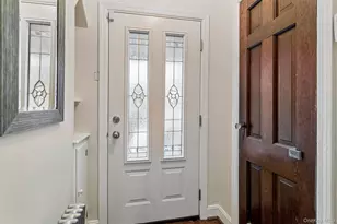 9 Clinton St, Elmont, NY 11003 - Photo 3