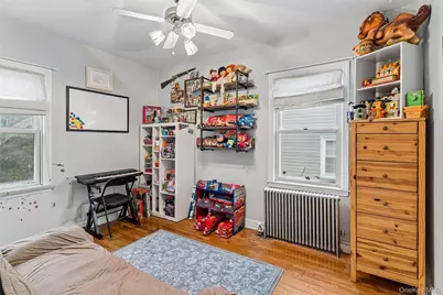 9 Clinton Street, Elmont, NY 11003 - Photo 15