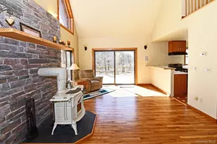 5 Arthur St, Riverhead, NY 11901 - Photo 5