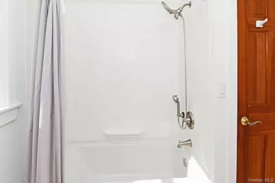 5 Arthur Street, Riverhead, NY 11901 - Photo 15