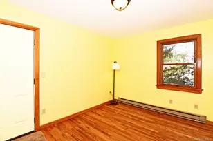 5 Arthur St, Riverhead, NY 11901 - Photo 13