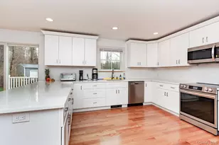 7 Tulip Rd, Lincolndale, NY 10541 - Photo 11