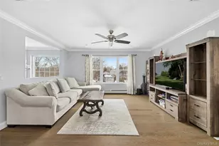 281 Clinton Ave, Patchogue, NY 11772 - Photo 7