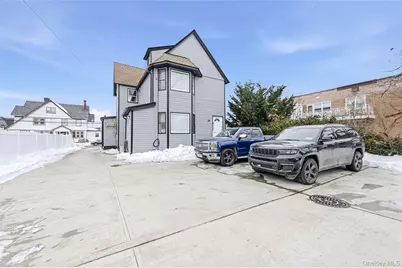 120 Maple Avenue #2nd FLOOR, Cedarhurst, NY 11516 - Photo 17