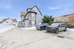 120 Maple Ave, Cedarhurst, NY 11516 - Photo 17