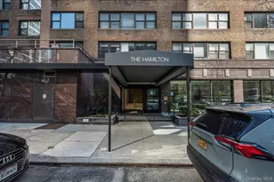 305 E 40th St, New York, NY 10016 - Photo 19