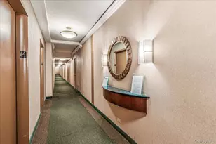 305 E 40th St, New York, NY 10016 - Photo 15