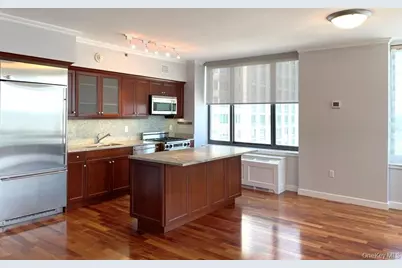 10 City Place #26E, White Plains, NY 10601 - Photo 1