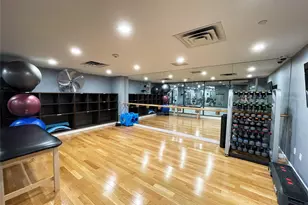10 City Pl, White Plains, NY 10601 - Photo 25