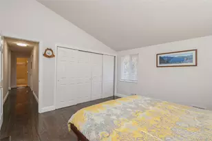 68 Lauren Ave, Dix Hills, NY 11746 - Photo 21