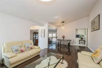 68 Lauren Avenue, Dix Hills, NY 11746 - Photo 7