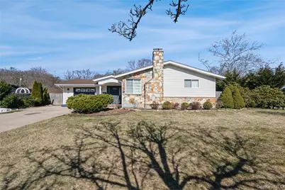 68 Lauren Avenue, Dix Hills, NY 11746 - Photo 35