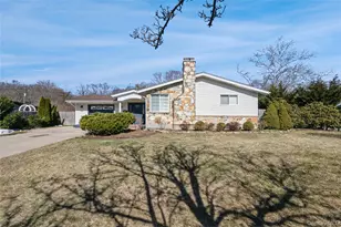 68 Lauren Ave, Dix Hills, NY 11746 - Photo 35