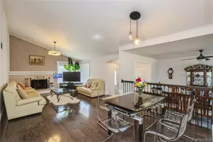 68 Lauren Ave, Dix Hills, NY 11746 - Photo 5