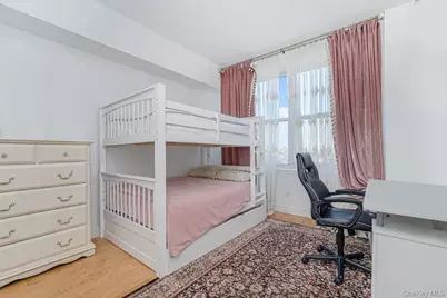 50 Oceana Drive W #8D, Brooklyn, NY 11235 - Photo 13