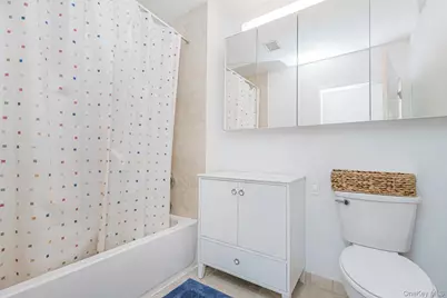 50 Oceana Drive W #8D, Brooklyn, NY 11235 - Photo 11