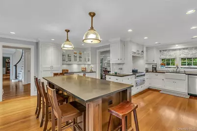 308 Greene Avenue, Sayville, NY 11782 - Photo 5