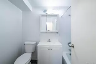 7 Lake St, White Plains, NY 10603 - Photo 15